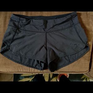 Lululemon Speed Short. Size 6.